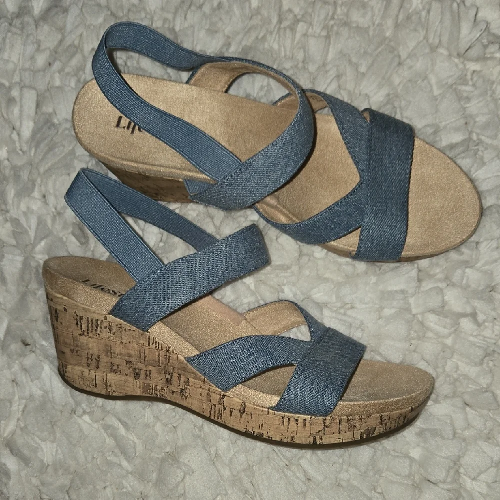 LifeStride Danita Blue Chambray Denim Cork Wedge Sandal Stretch Slingback 8 EUC - Picture 1 of 10